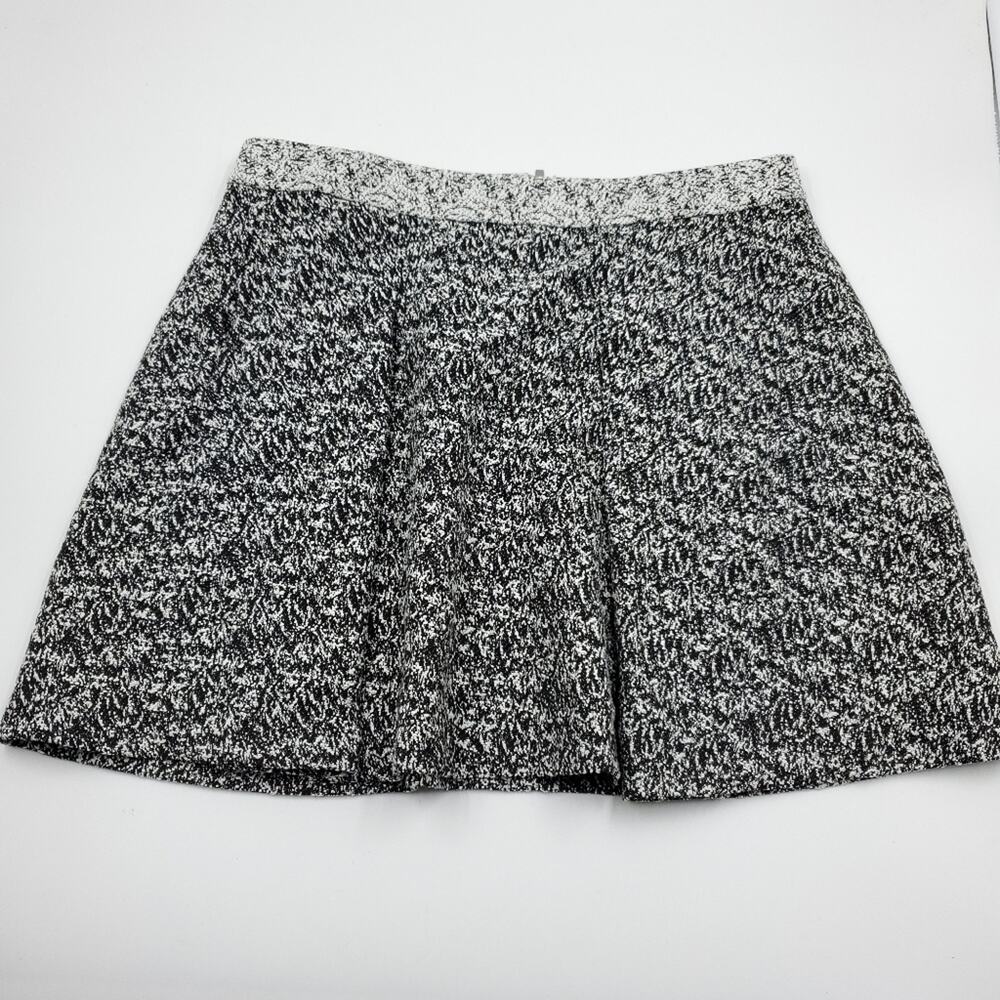Banana Republic Marled Full Skirt with Exposed Back Zip Size 12